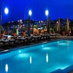 Lvzz Hotel