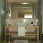 Hotel Lvzz 4*