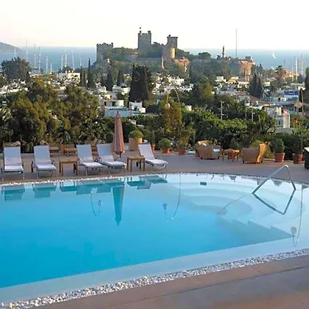 Lvzz Hotel